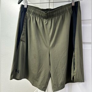 Under Armour Men's Green and Black Athletic Shorts